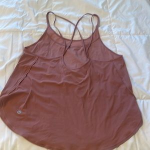 Lululemon tank
